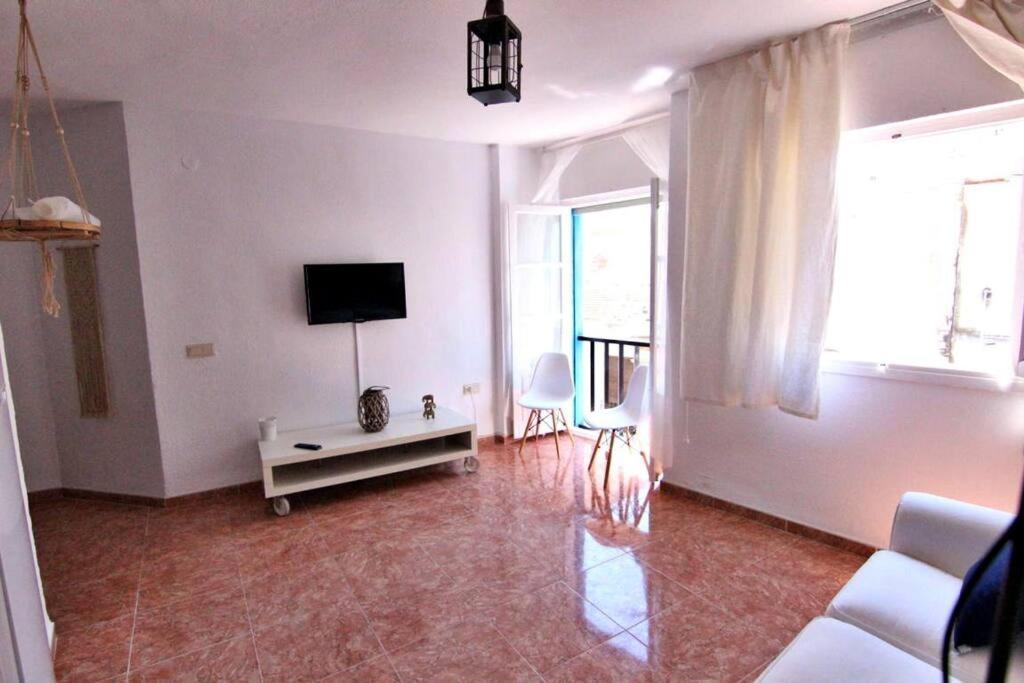 Апартаменты Precioso Piso Soleado, Con Vistas A Monumento. Wfi Альмуньекар Экстерьер фото